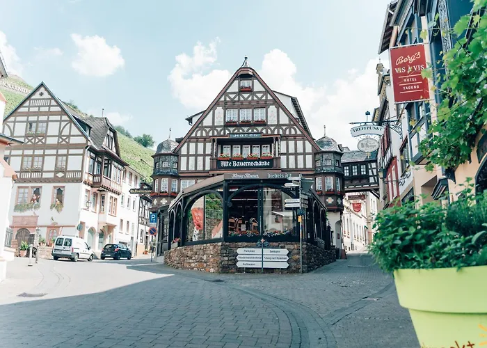 AKZENT Hotel Berg's Alte Bauernschänke- Wellness und Wein