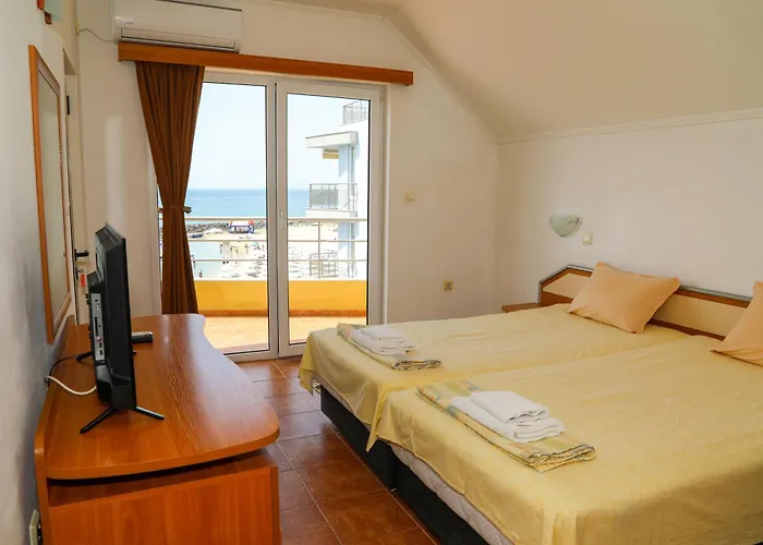 Family Hotel "Sofia"