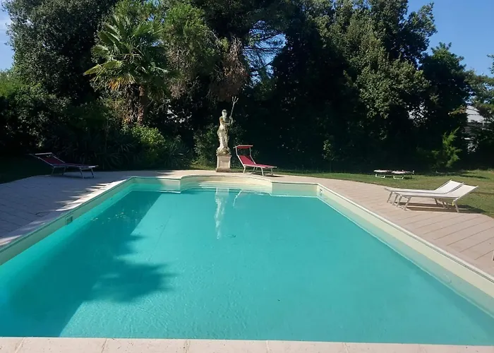 Villa Carrer