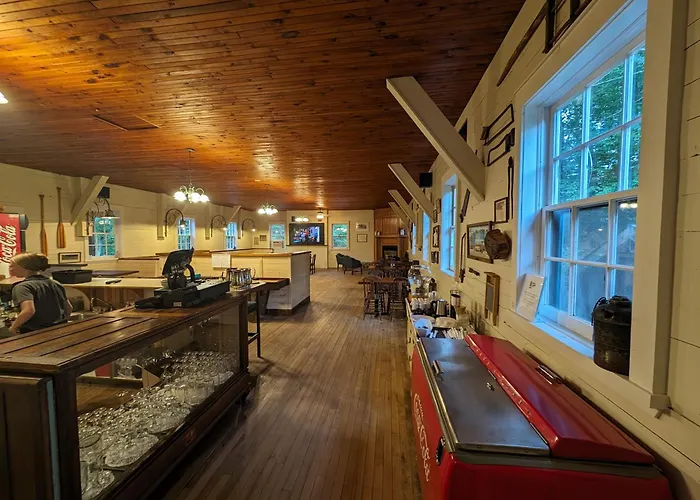 Pine Lodge