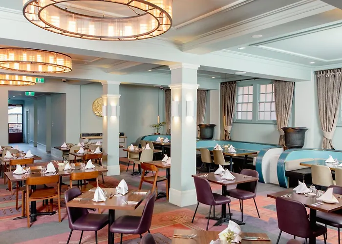 Tattersalls Hotel