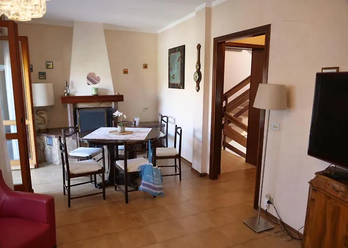 Villetta Giulietta-Casa Con Giardino E Parcheggio