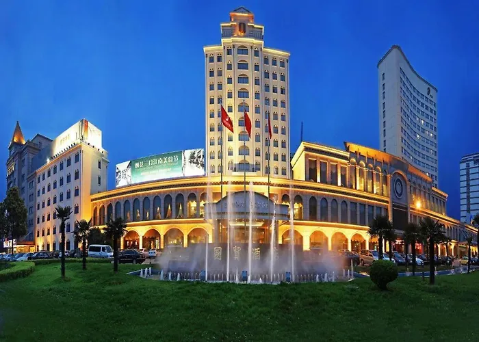 Zhangjiagang Guomao Hotel