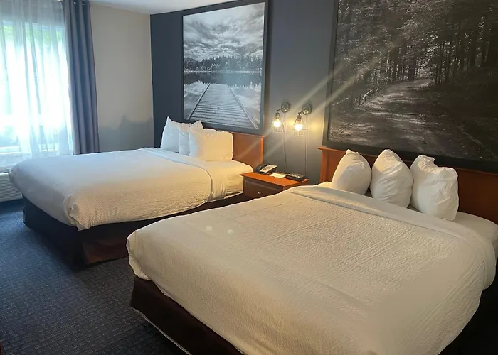 Super 8 By Wyndham Sainte Agathe Des Monts