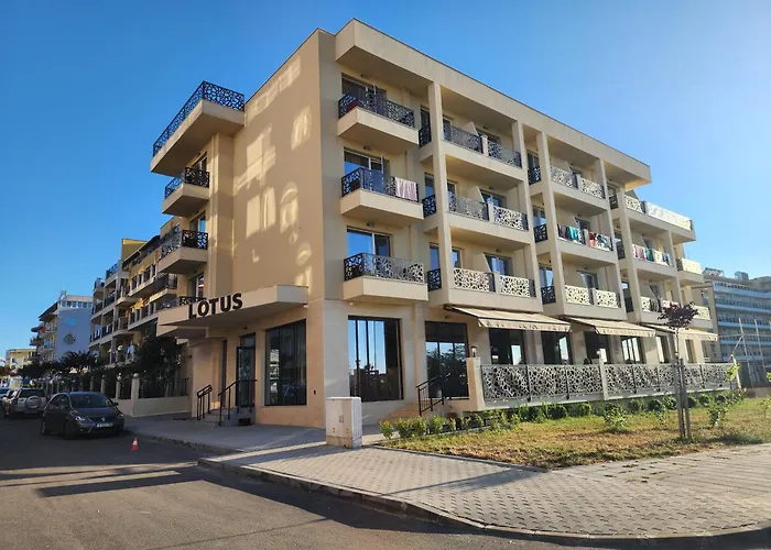 Family Hotel Lotus
