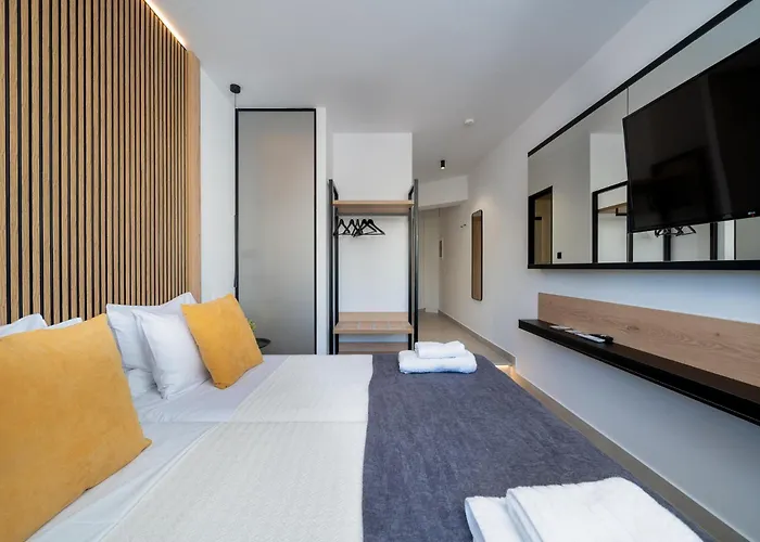 Incorsο - Smart Luxury Stay - Athens Airport - Passcode Late Self Check In