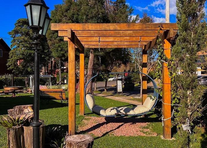 Vila Suzana Parque Hotel
