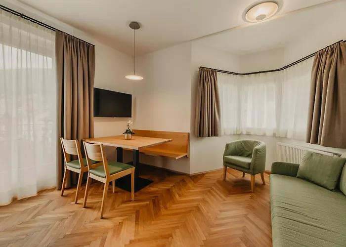 Hotel Garni Planaces