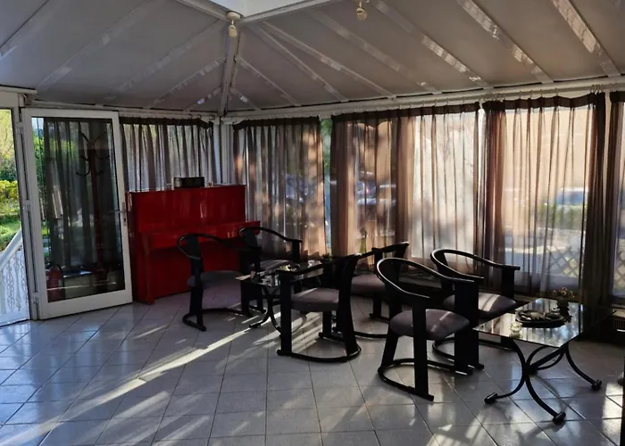Hotel Athina