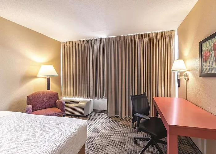 Ramada Fairfield Nj