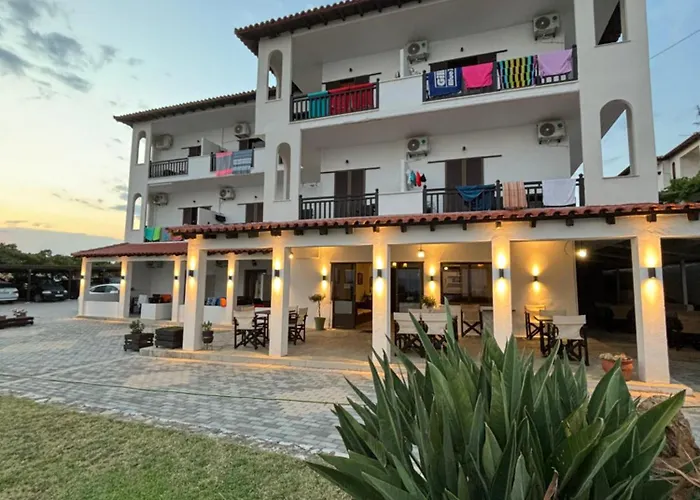 Hotel Avra