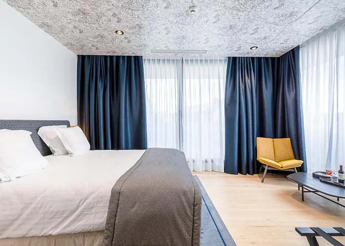 Hotel Le Saint Gelais