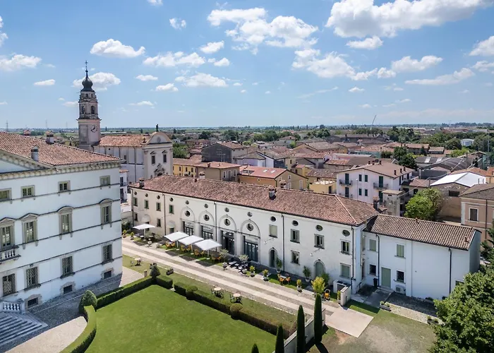 Residenza Villa Vecelli Cavriani