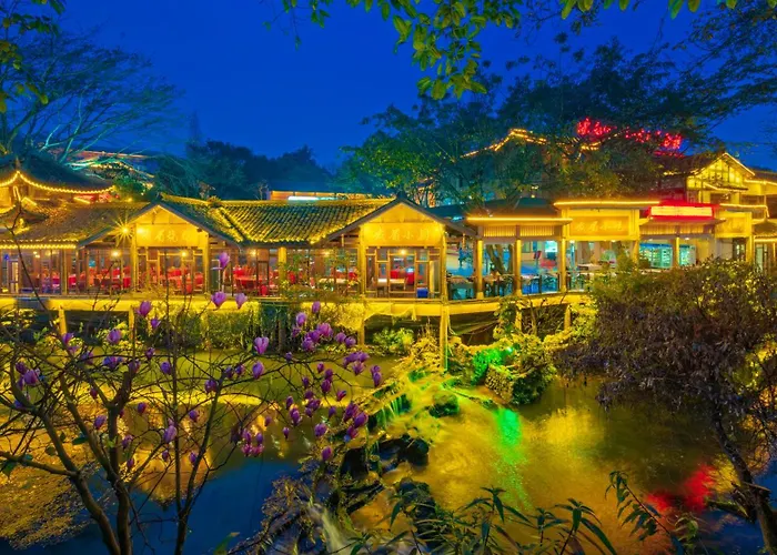 E-Mei Mountain Hotel
