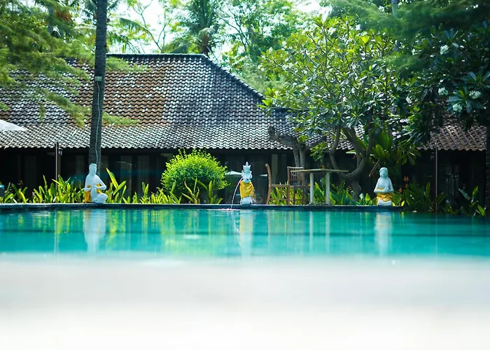 Royal Regantris Villa Karang