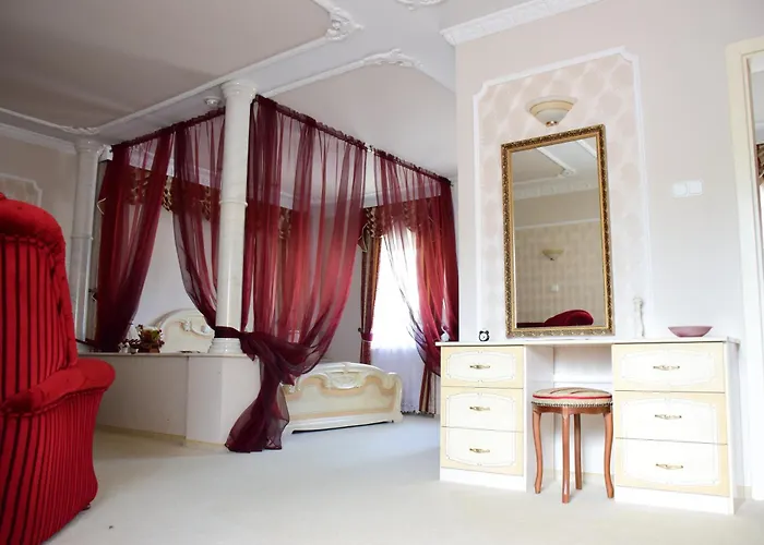 Hotel Bibic Es Tueskevar Etterem Es Horgaszto