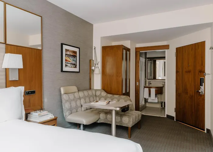 Club Quarters Hotel Grand Central, New York
