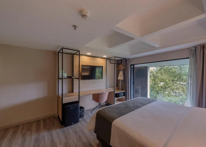 Lettera Hotel