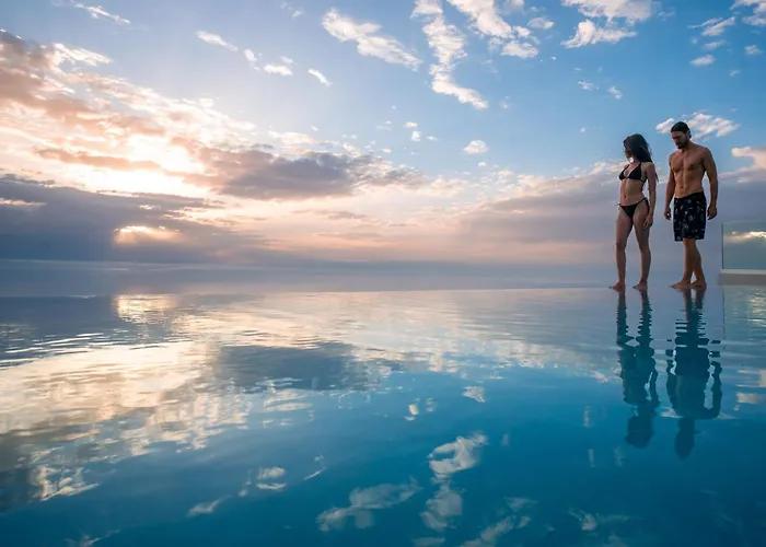 Anadeo Villas & Suites