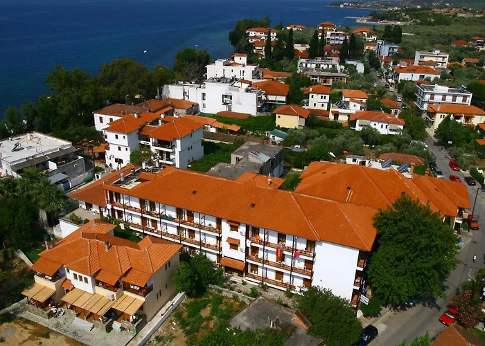 Izeλa Hotel
