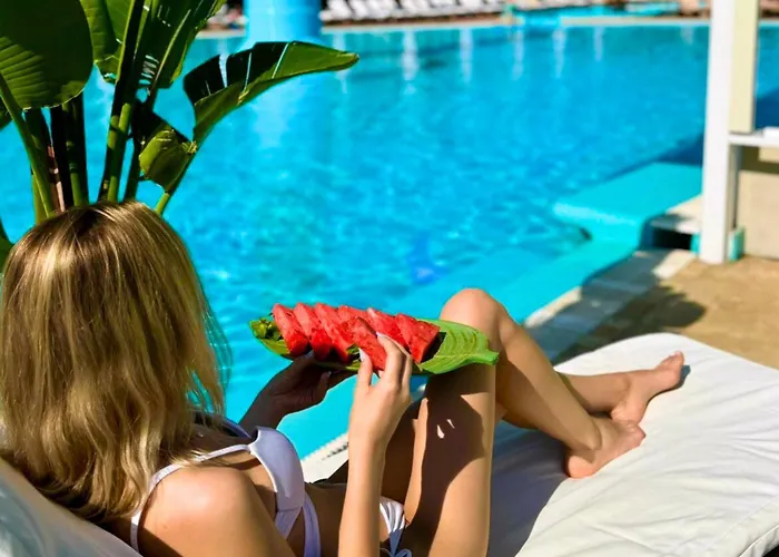 Hotel La Scoica Land