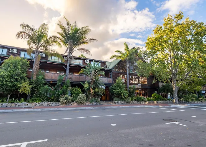 Knysna Log-Inn Hotel