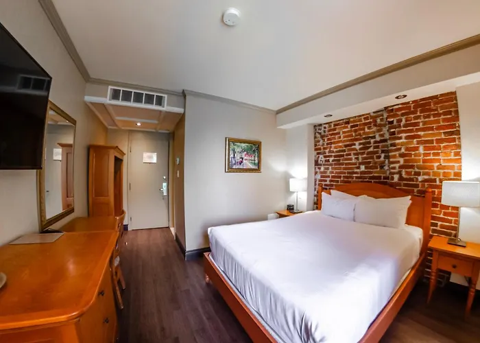 Hotel Chateau Bellevue