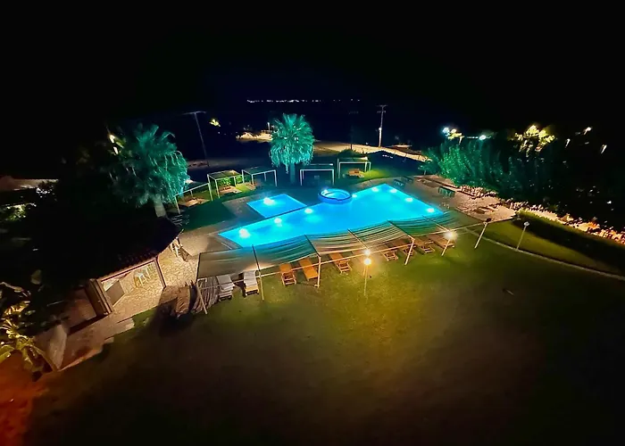 Glyfa Beach Hotel