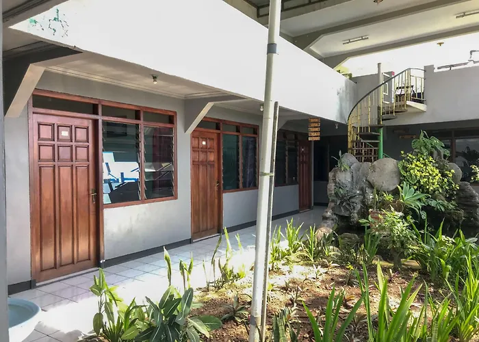 Hotel Lie Mas Prigen Pasuruan Mitra Reddoorz
