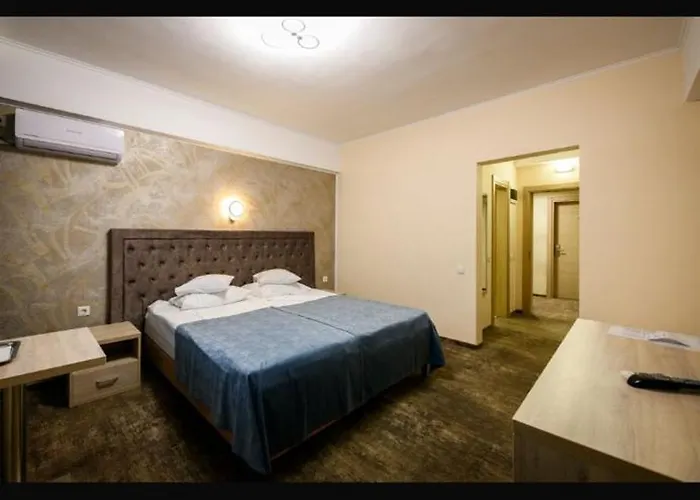 Hotel Tiara