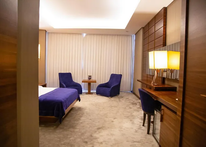 Gold Majesty Hotel