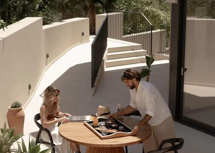 Kymani Boutique Hotel & Suites