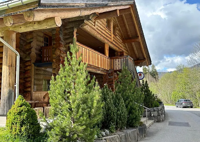 Standard 3 - Heiti Lodge