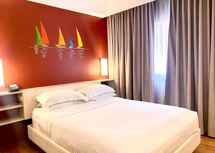 Circle Inn Hotel&Suites Bacolod