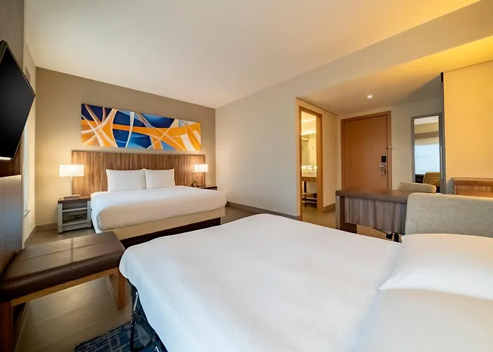 Hyatt Place Macae