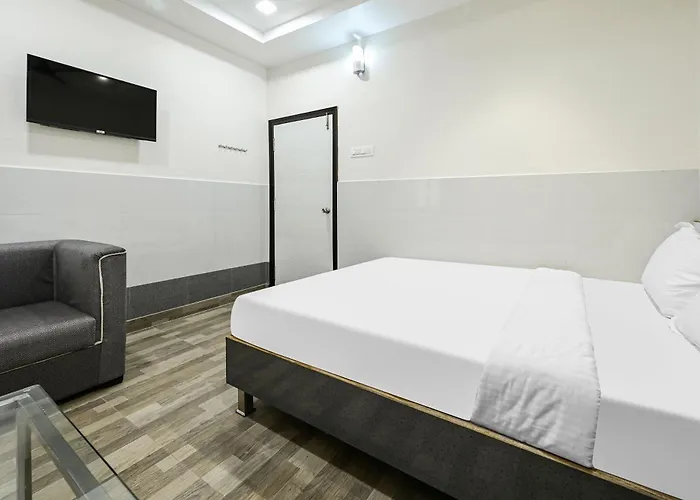 Hotel O Gv Grand