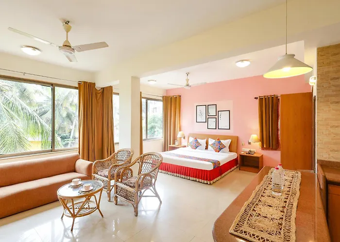 Fabhotel Sangria - Nr Dona Paula Beach