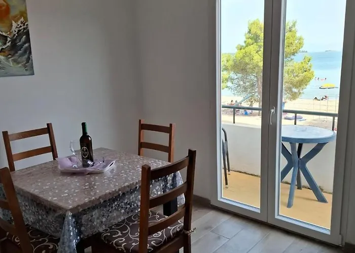 Apartments By The Sea Drace, Peljesac - 4550