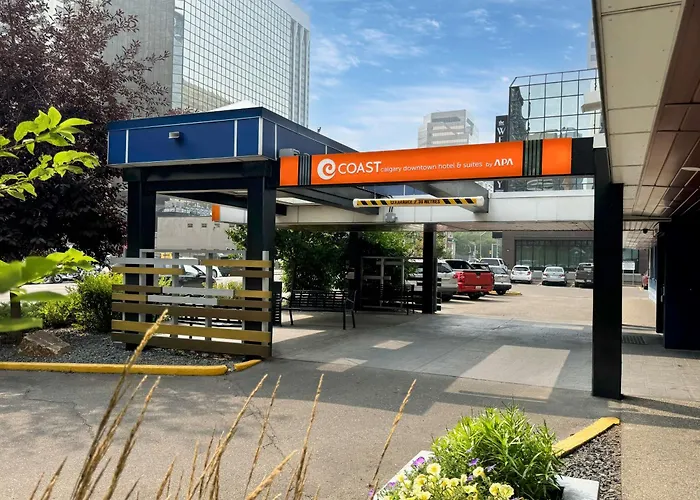 Coast Calgary Downtown Hotel & Suites By Apa