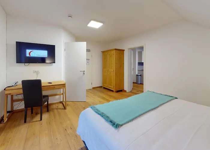 Tdyhomes Hotel