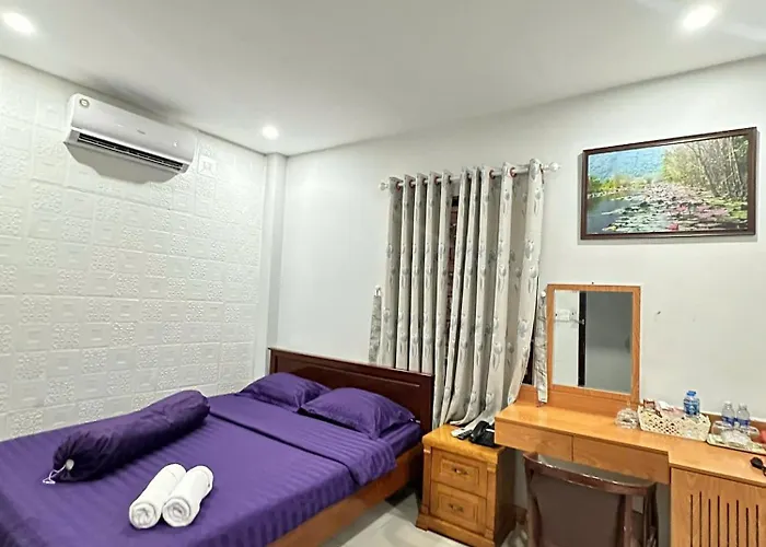 Rich Hotel