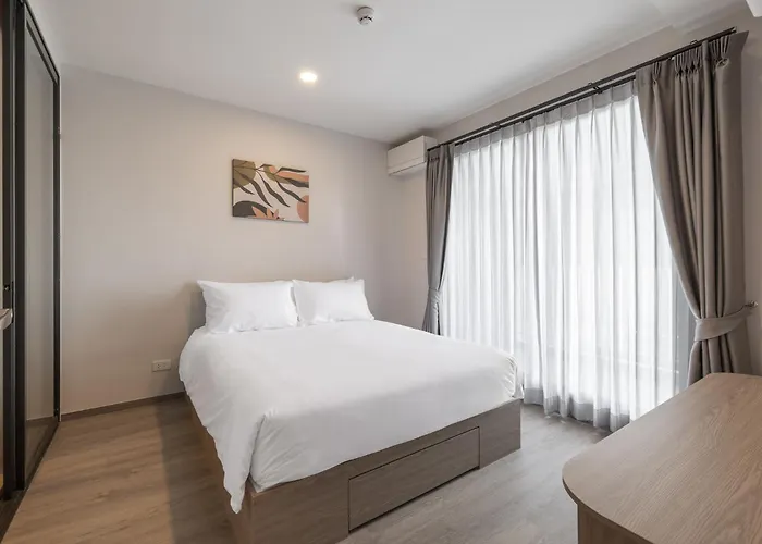 Salaya One Hotel & Service Apartment