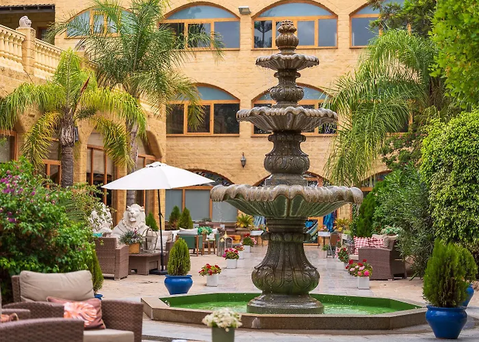 Hotel Plaza Del Castillo
