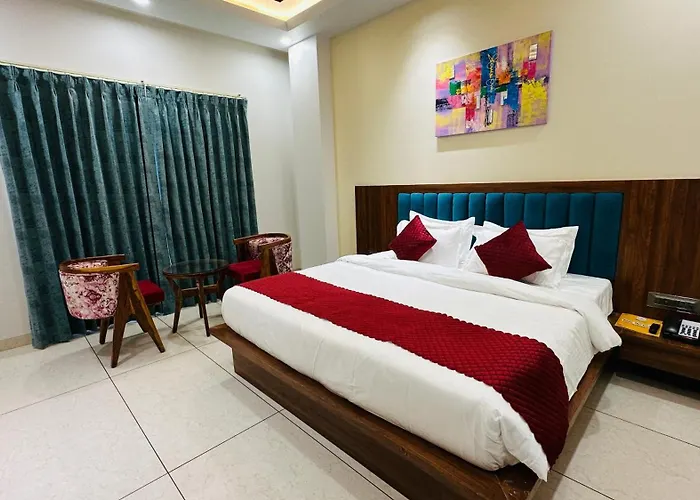 Atalchhatra Luxury Boutique Hotel