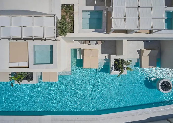 Heyday Luxury Suites
