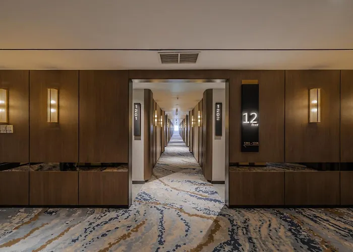 Harris Hotel & Conventions Gubeng