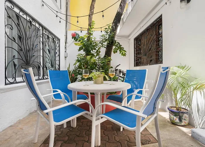 The Mermaid And The Pearl Boutique Hotel