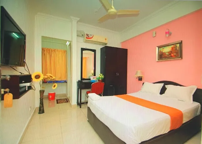 Town Gate Inn Changanassery