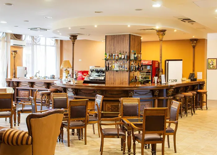 Estreya Residence Hotel