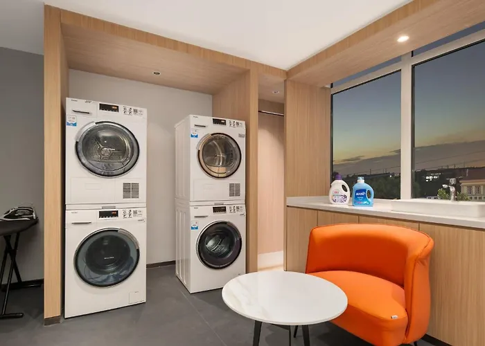 Holiday Inn Express Qingdao Hongdao Station By Ihg - Qingdao International Airport